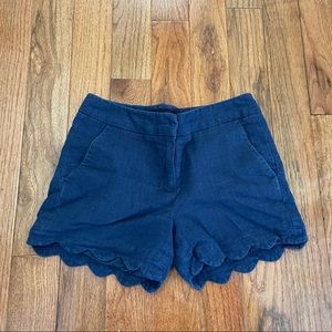 Alice Collection Women Shorts Size 4